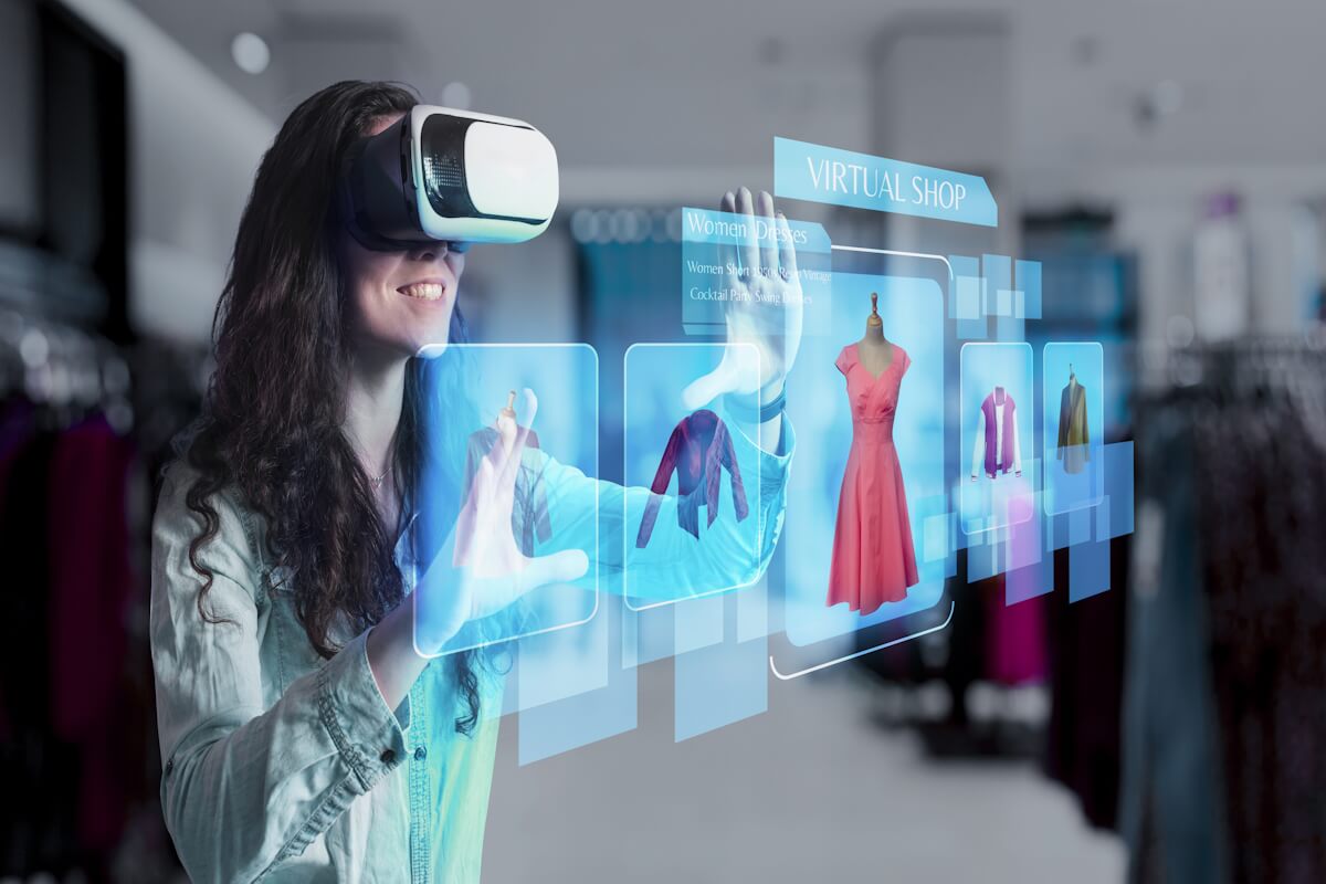 Augmented reality shopping apps