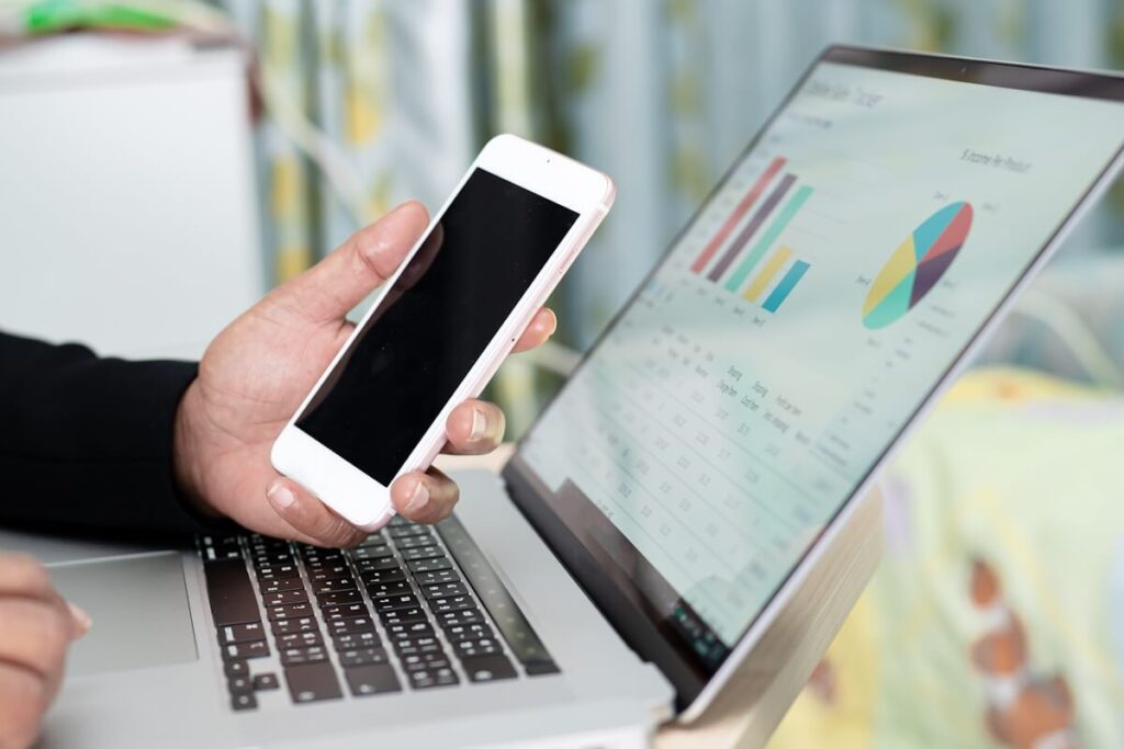 investment management iPhone apps