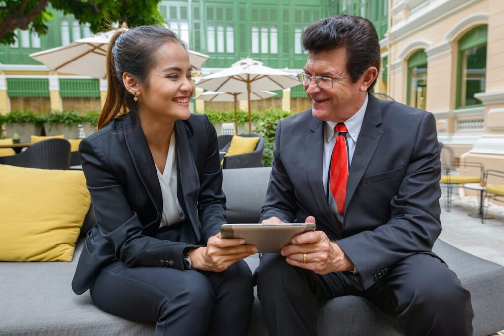 peer-to-peer lending iPhone apps